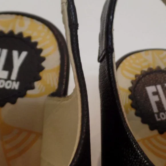 FLY London Black Leather Wedge Lace Up Sandals Shoes "Ylfa" Size 41 or US 10.5 - Picture 9 of 12